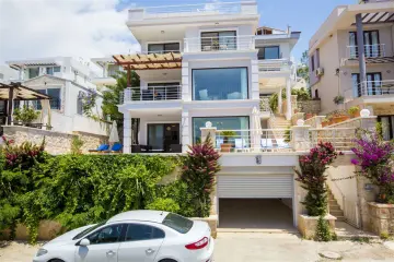 Sea View Villa in Kalkan Kışla – Villa Gülbay
