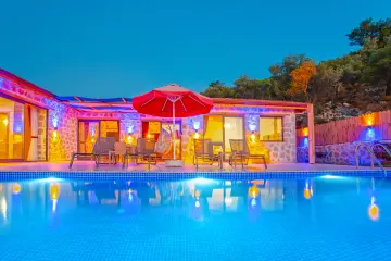 Luxurious 2-Bedroom Villa Yiğit 2 with Private Pool in Kalkan - Ideal for Family, Friends, and Honeymooners