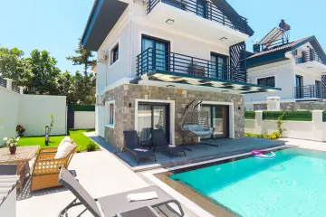 Holiday Villa with Pool in Fethiye Hisarönü – 3 Bedrooms for 6 Guests