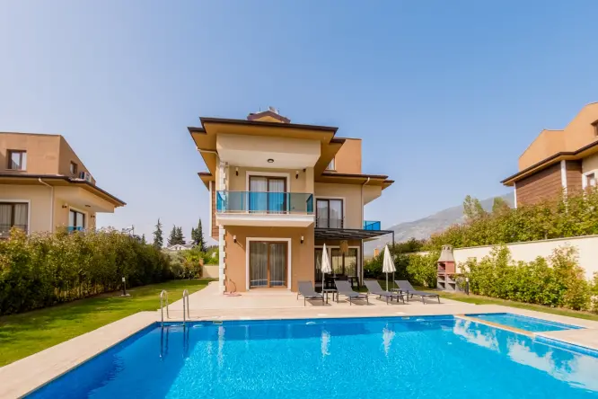 Villa Seven 3 - Luxurious Villa with 3 Bedrooms Near Ölüdeniz in Fethiye Hisarönü