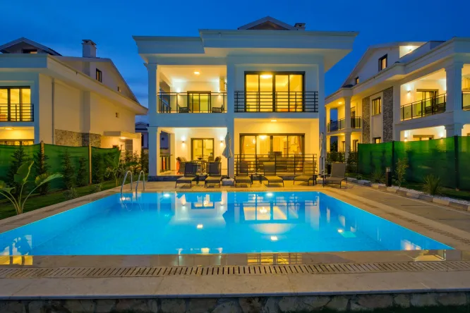 Luxury Holiday Villa | Villa White Palm 3 - Private Pool and Modern Design in Fethiye Akarca