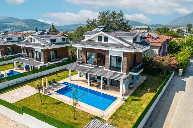 Tranquil Escape in Hisarönü: Private Villa Capella Simal with Pool & Terrace